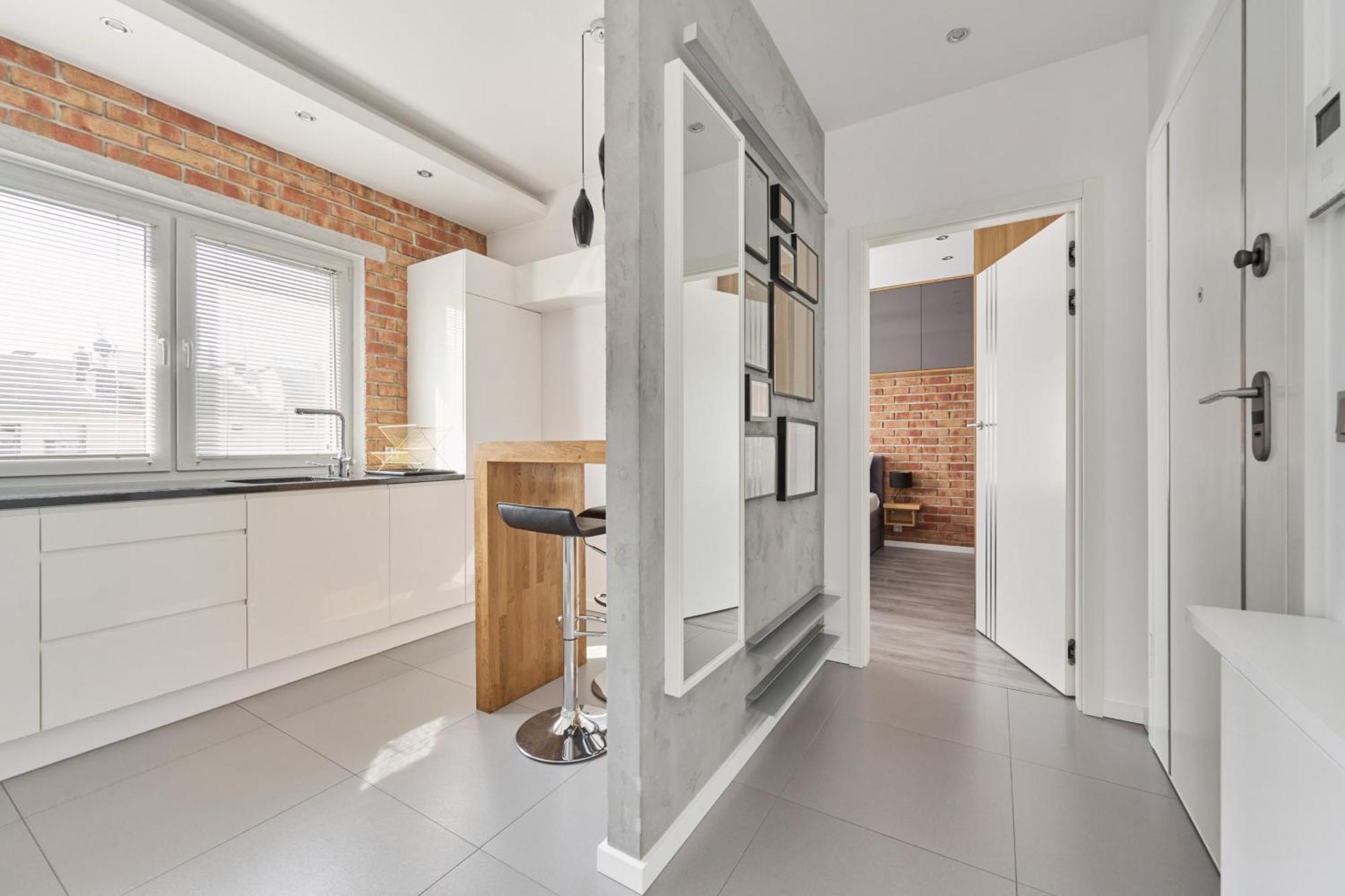 Stylish Kosciuszki Apartaments Near The Market Square With Free Garage Wroclaw By Noclegi Renters Bagian luar foto