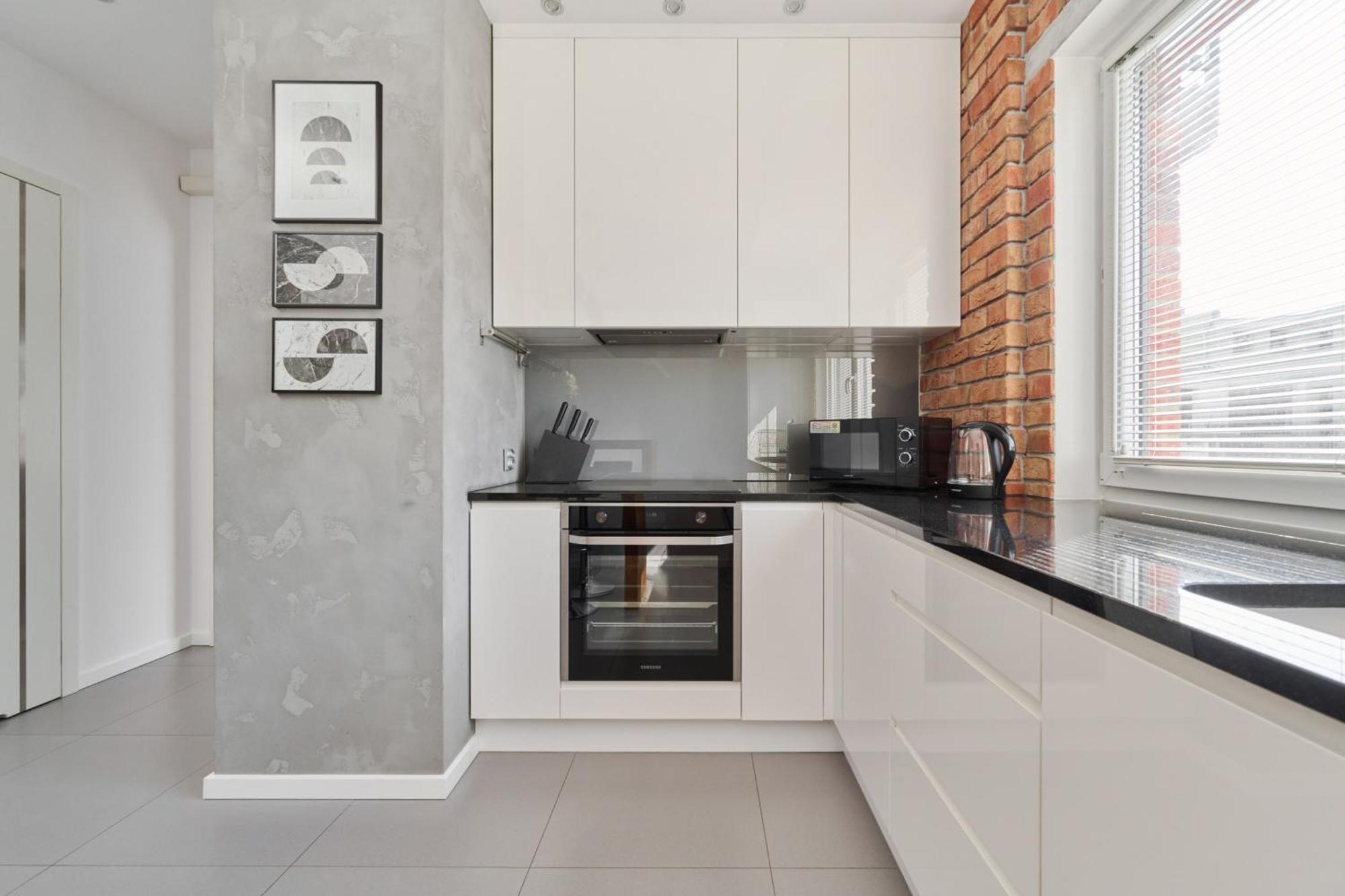 Stylish Kosciuszki Apartaments Near The Market Square With Free Garage Wroclaw By Noclegi Renters Bagian luar foto